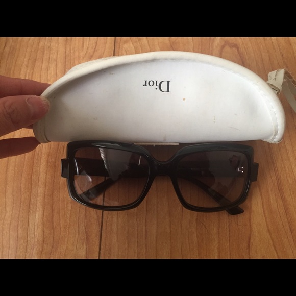 Dior sun glasses