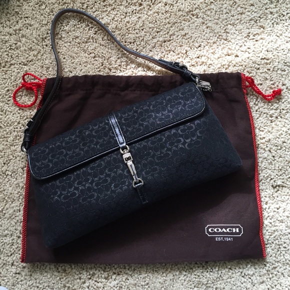 Coach party clutch