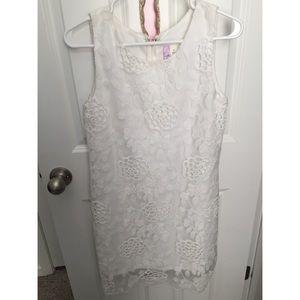 White Francesca's shift dress