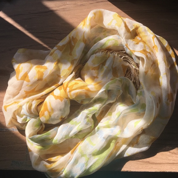 Scarf - Picture 2 of 2