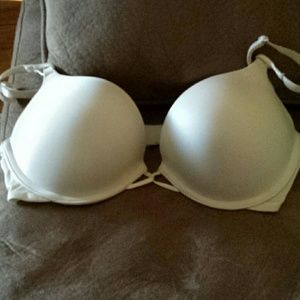 Victoria Secret Bombshell Bra.