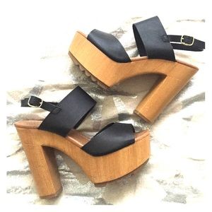 Valija high heels size 8