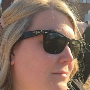 Ray-Ban Wayfarer Sunglasses