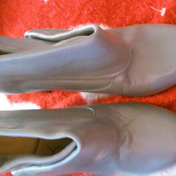 Yuo by crocs ankle boots - Picture 2 of 3