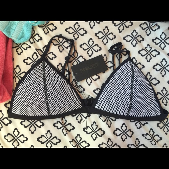 Size XL triangl dupe