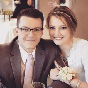 Meet your Posher, Hillary