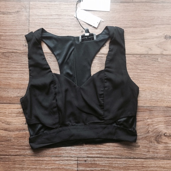 Kendall + Kylie Crop Top - Picture 2 of 4