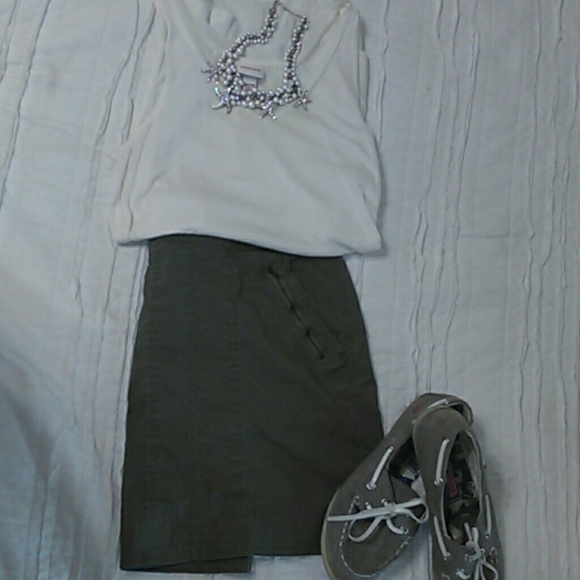 SOLD SOLD SOLD! Ann Taylor Army green skirt.