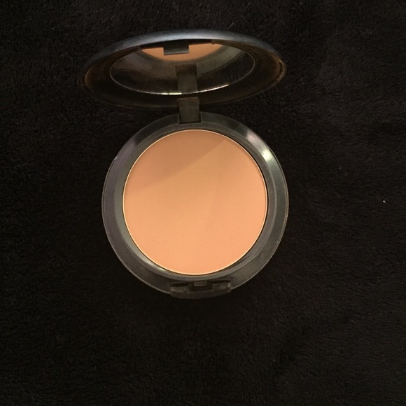 MAC Cosmetics Other - Mac studio fix powder/foundation