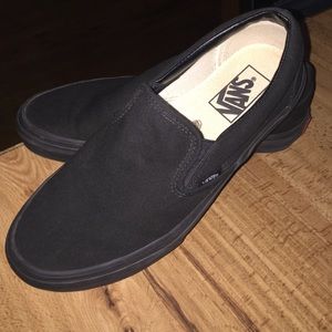 Black Slip Ons ❤️