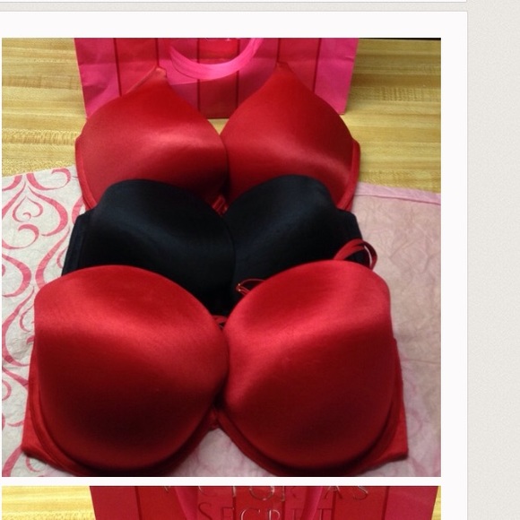 3 Victoria secret bra bundle