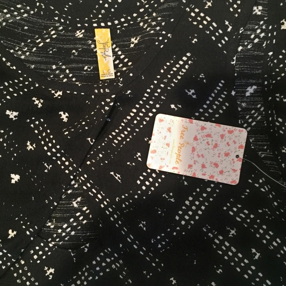 Free People layered top - Picture 4 of 4