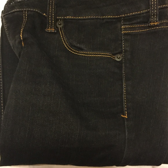 Black skinny jeans