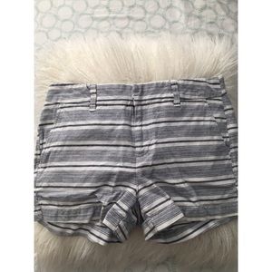 GAP shorts