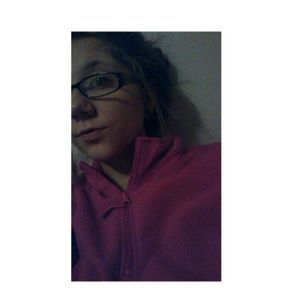 Meet your Posher, Ana