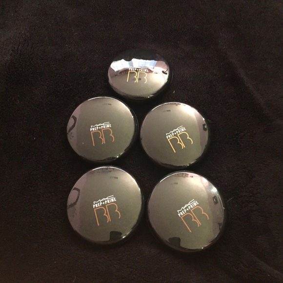 MAC Prep + Prime BB Beauty Balm Compact Review & Swatches  Mac prep+prime be creams
