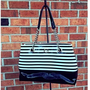 🎉PRICE DROP🎉Kate Spade MaryAnne Patent Leather