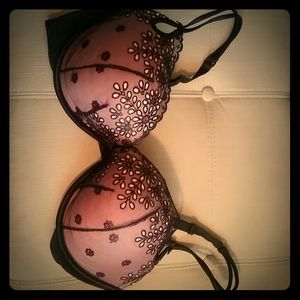 Victoria ' s Secret Very Sexy Bra