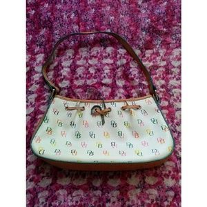 Dooney & Bourke