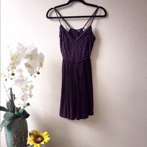 URBAN OUTFITTERS--Purple size medium