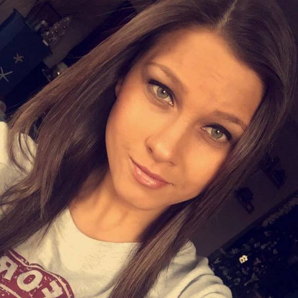 Meet your Posher, Nina