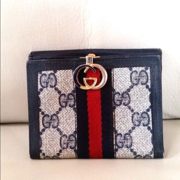Vintage Gucci wallet SOLD!