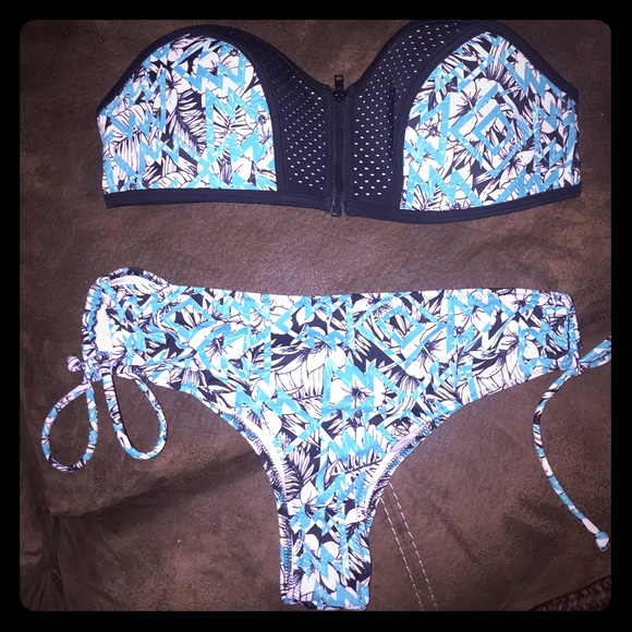 Cute Victoria's Secret Bathing Suit