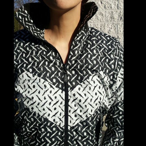 LAMB by Gwen Stefani windbreaker jacket - RARE!! - Picture 4 of 4