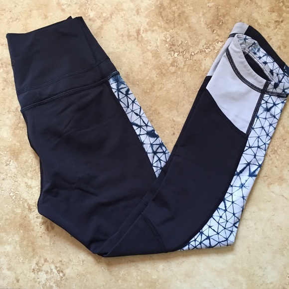 Lululemon Retreat 7/8 Pant