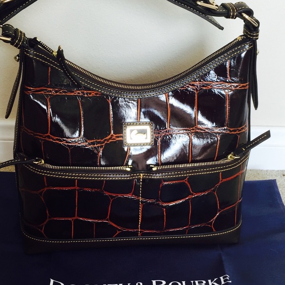 Dooney & Burke hand bag
