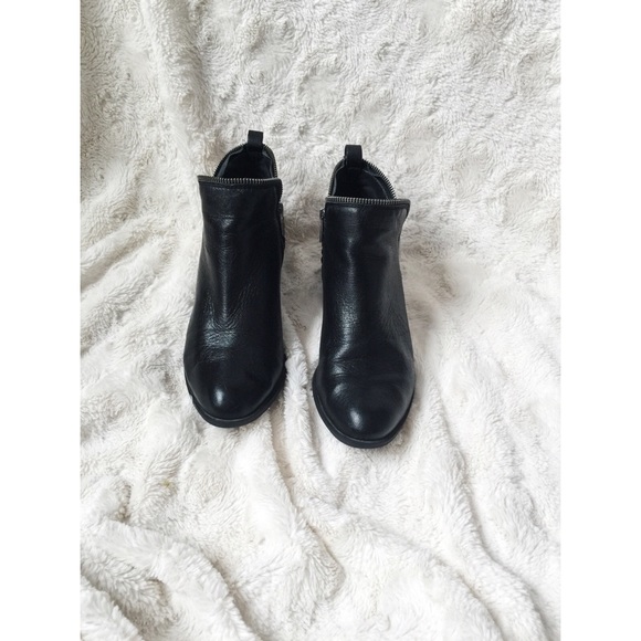 Lucky Brand Black Ankle Booties