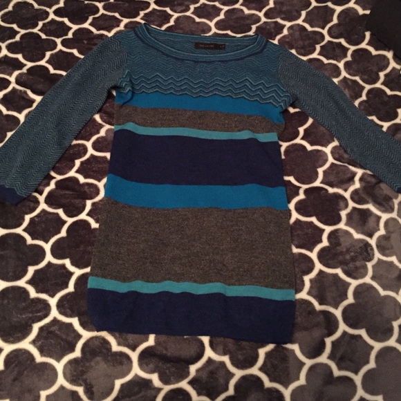 The Limited small blue sweater!