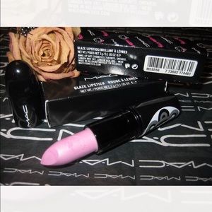 (SOLD) Mac Fashion Mews Limited Edition Brand New