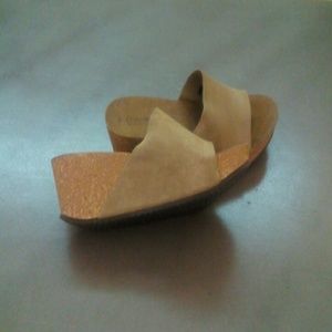 A. Giannetti Swede Platform sandal