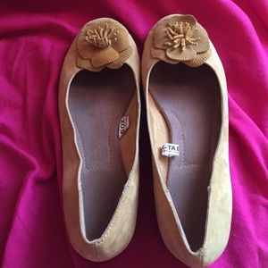 Mustard yellow flats with flower