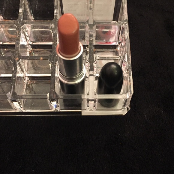 Mac sold out limited warm me up lipstick