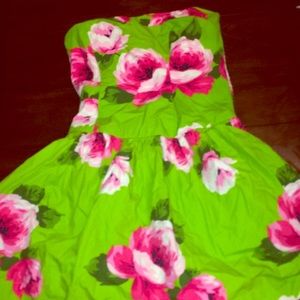 Floral GILLY HICKS sundress