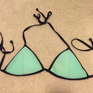 Miami Mint Triangl Top