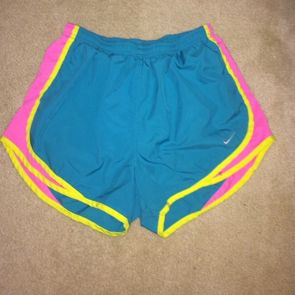 Super cute Nike running shorts!
