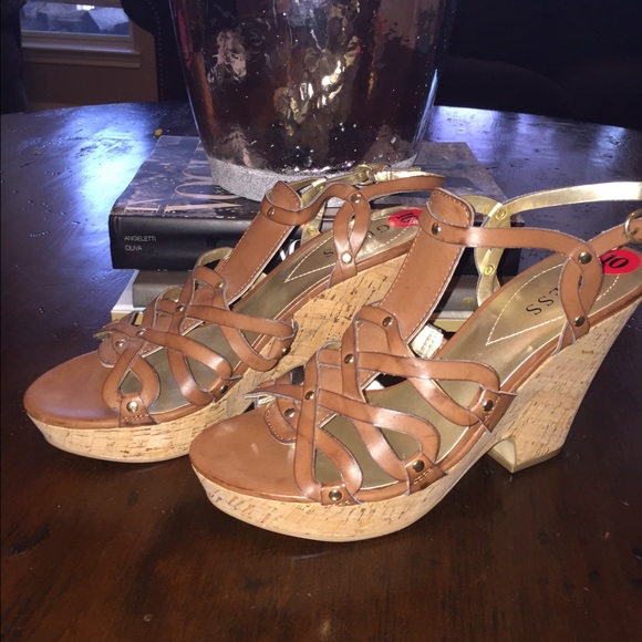 Guess summer sandal