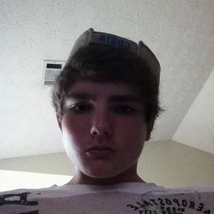 Meet your Posher, Logan