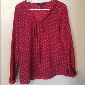 BCBG BLOUSE SZ SM