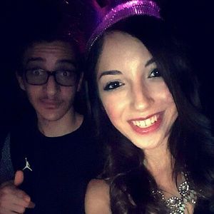 Meet your Posher, Leanne