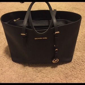 Michael kors bag $150 on Ⓜ️ercari