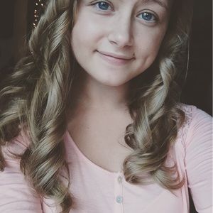 Meet your Posher, Lindsay