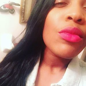 Meet your Posher, Andreina