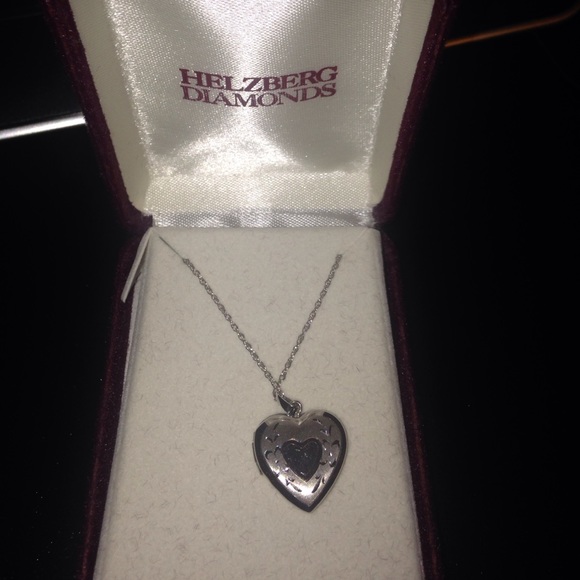 14k white gold heart locket