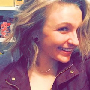 Meet your Posher, Alex