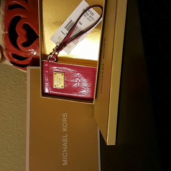 Credit card and I'd holder