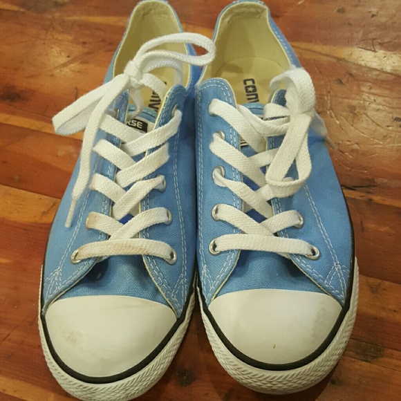 Baby blue Converse